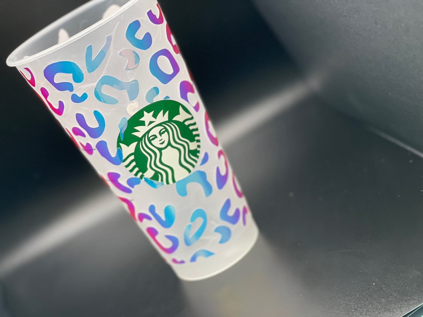 Holographic Leopard Print Venti